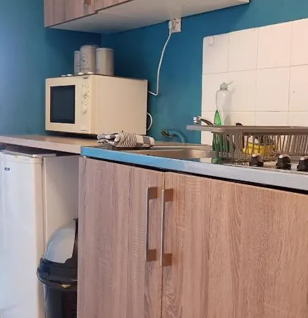 Cosy Chaleureux Avec Grand Balcon Apartamento